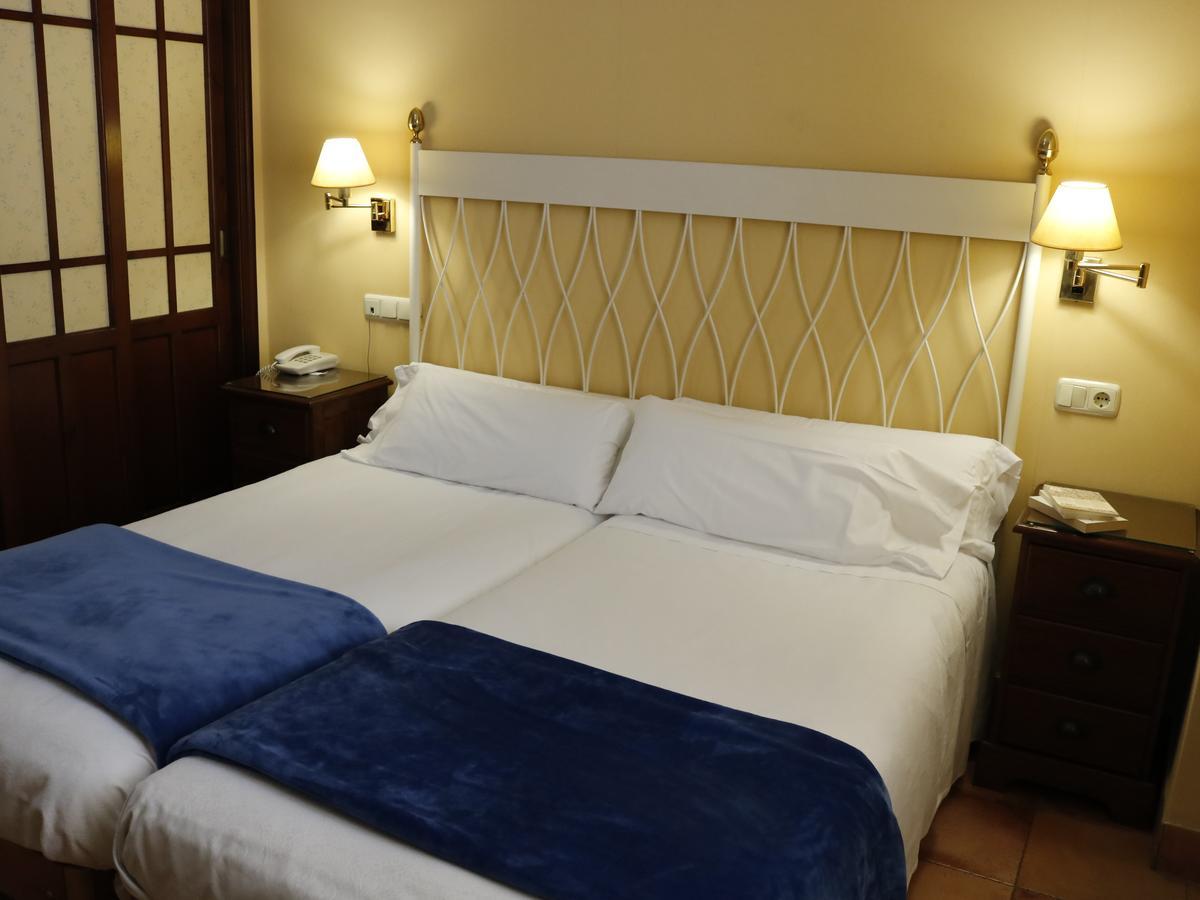 Hotel Veracruz Utrera Exterior photo